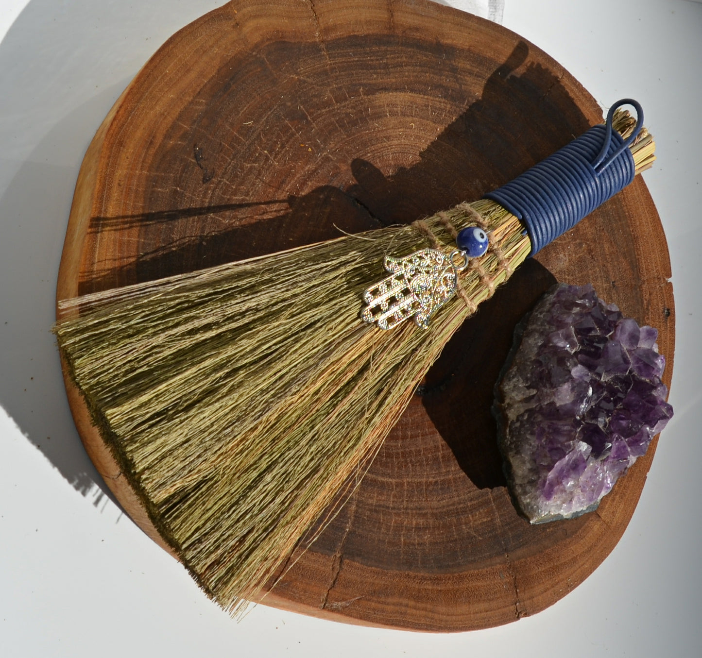 Witches Besom - Hamsa