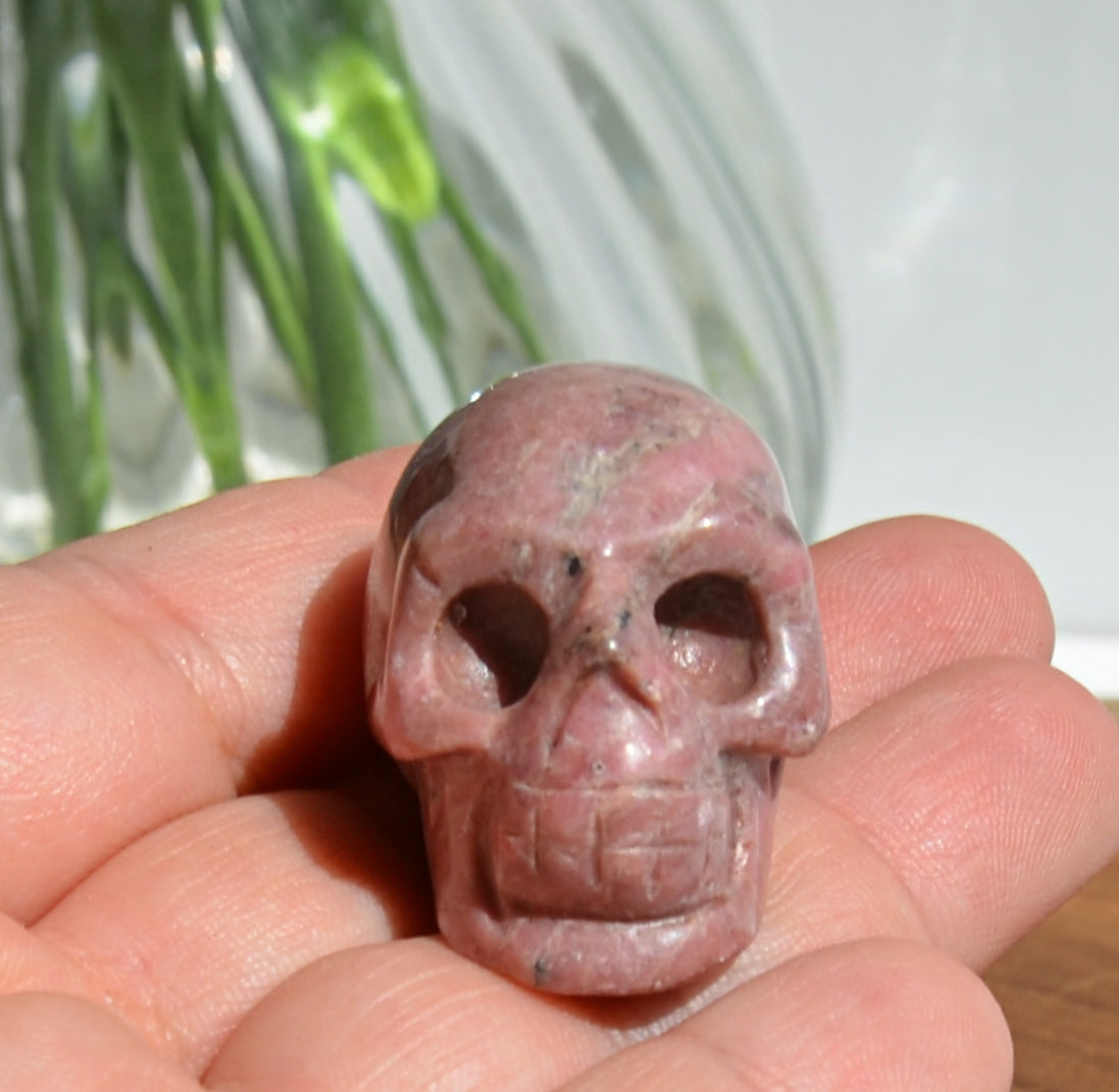 Rhodonite Skull